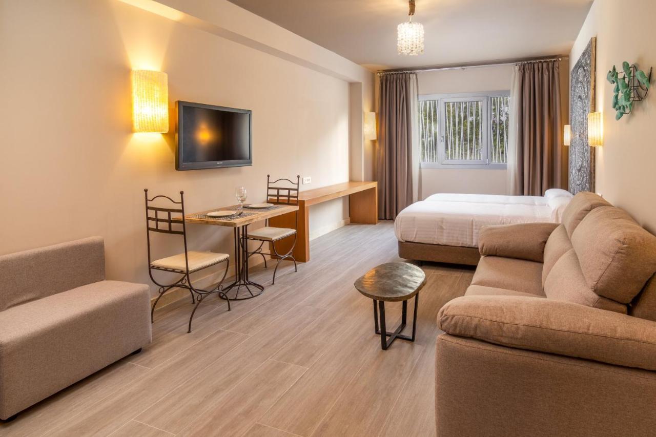 By Qhotels * Sevilha